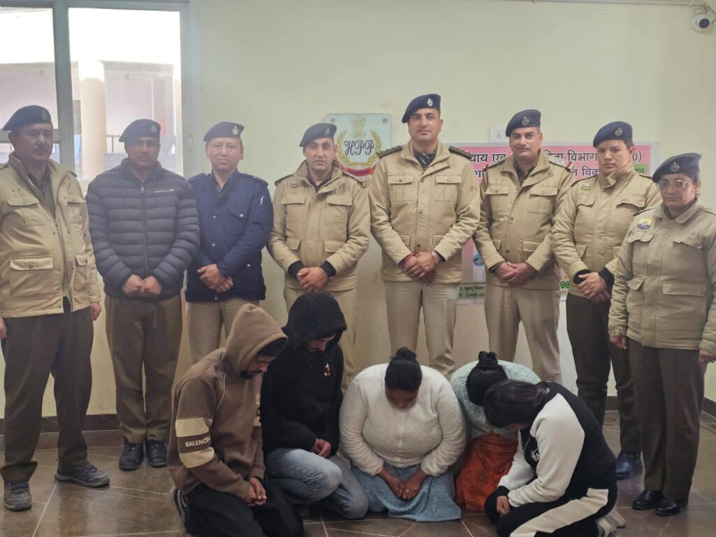 Manali : देह व्यापार का भंडाफोड़; 3 महिलाएं और 2 पुरुष गिरफ्तार