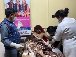 बंजार Accident : 4 की मौत, 19 पर्यटक जख्मी