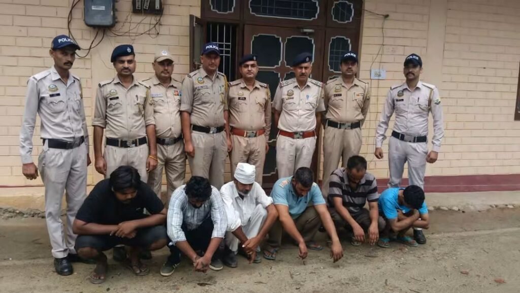 175.5 ग्राम चिट्टा; ₹ 2 लाख कैश बरामद, 6 लोग Arrest
